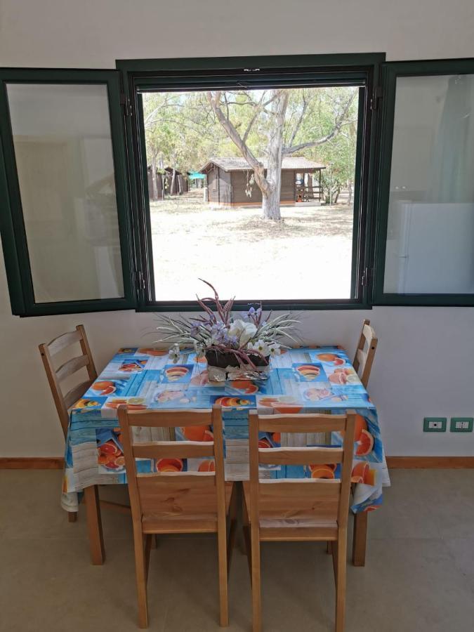 Villaggio Camping Uria Foce Varano Exteriör bild