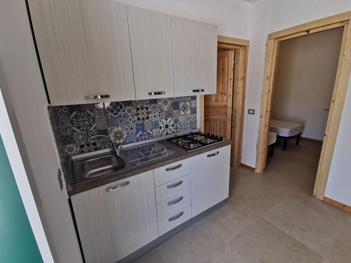 Villaggio Camping Uria Foce Varano Exteriör bild