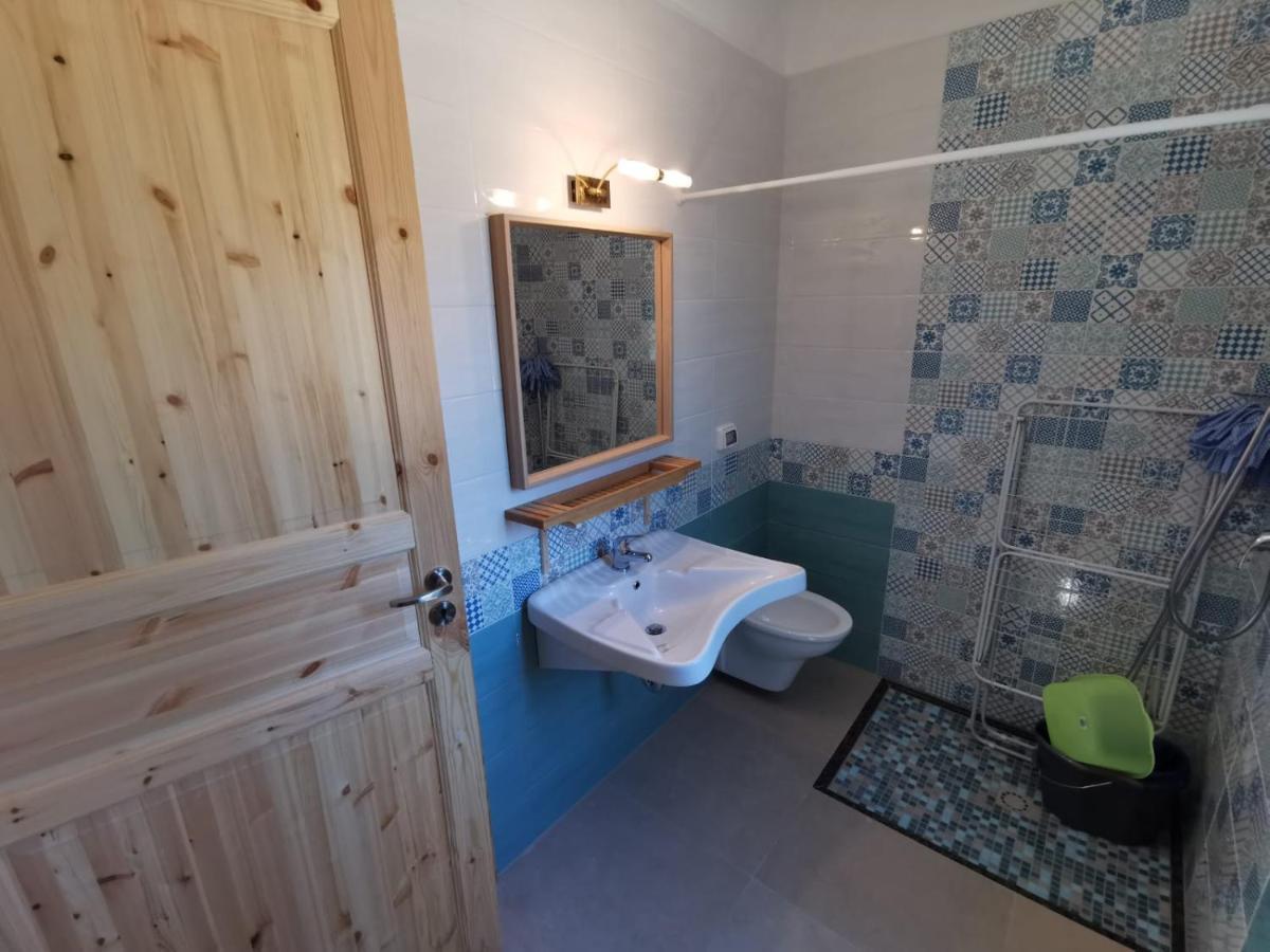 Villaggio Camping Uria Foce Varano Exteriör bild